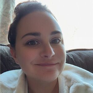 Meet your Posher, Justine